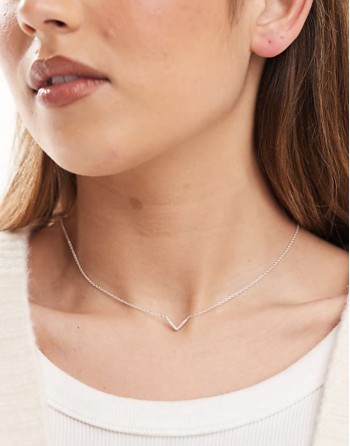 CZ V necklace in sterling silver